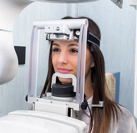 Woman receiving 3D CT scan