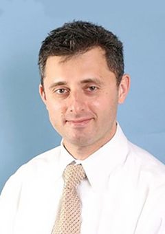 Skokie oral surgeon Dr. Alexander Katsnelson